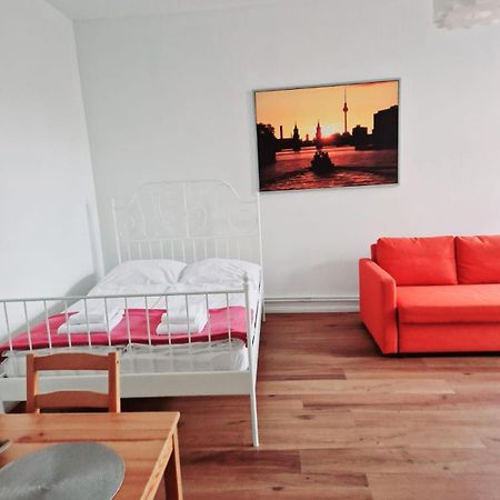 City Studio Apartment For 4, Near Sonnenallee 柏林 外观 照片