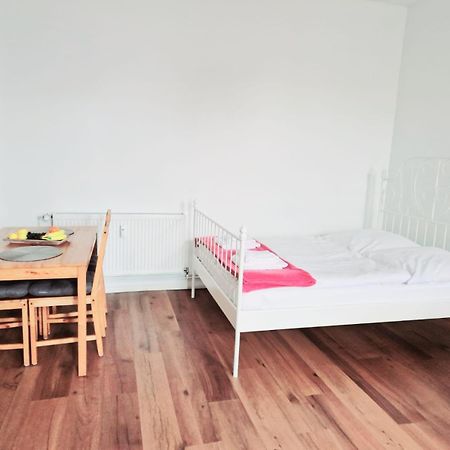 City Studio Apartment For 4, Near Sonnenallee 柏林 外观 照片