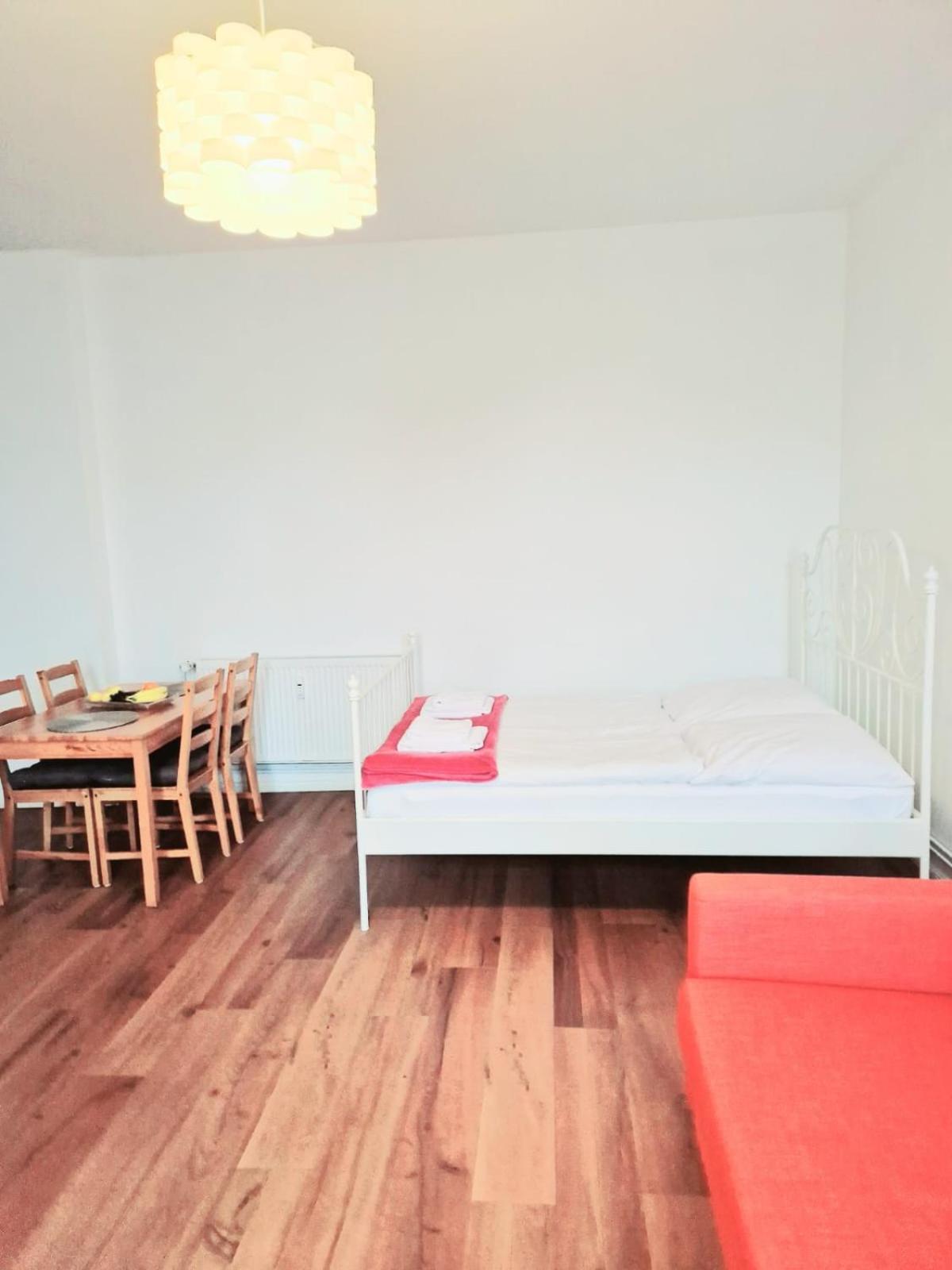 City Studio Apartment For 4, Near Sonnenallee 柏林 外观 照片